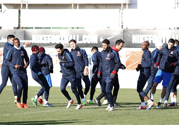 Trabzonspor'da Fenerbahçe maçına hazırlık başladı
