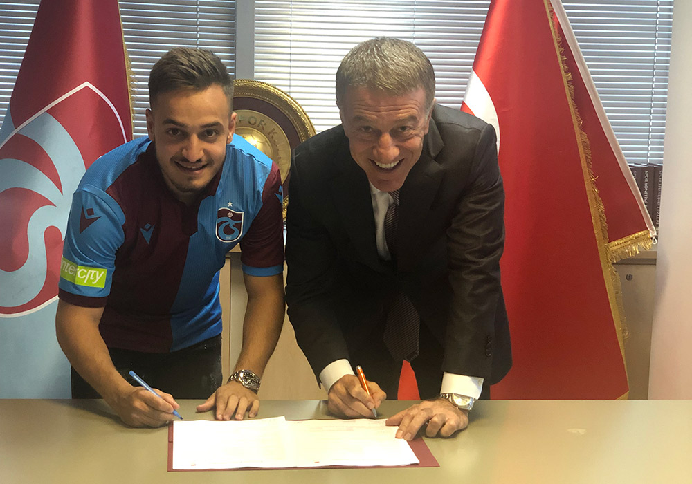 Yusuf Sarı Trabzonspor'a imzayı Attı