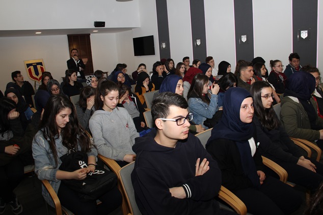 Trabzon’un Rol Modelleri öğrencilerle buluştu