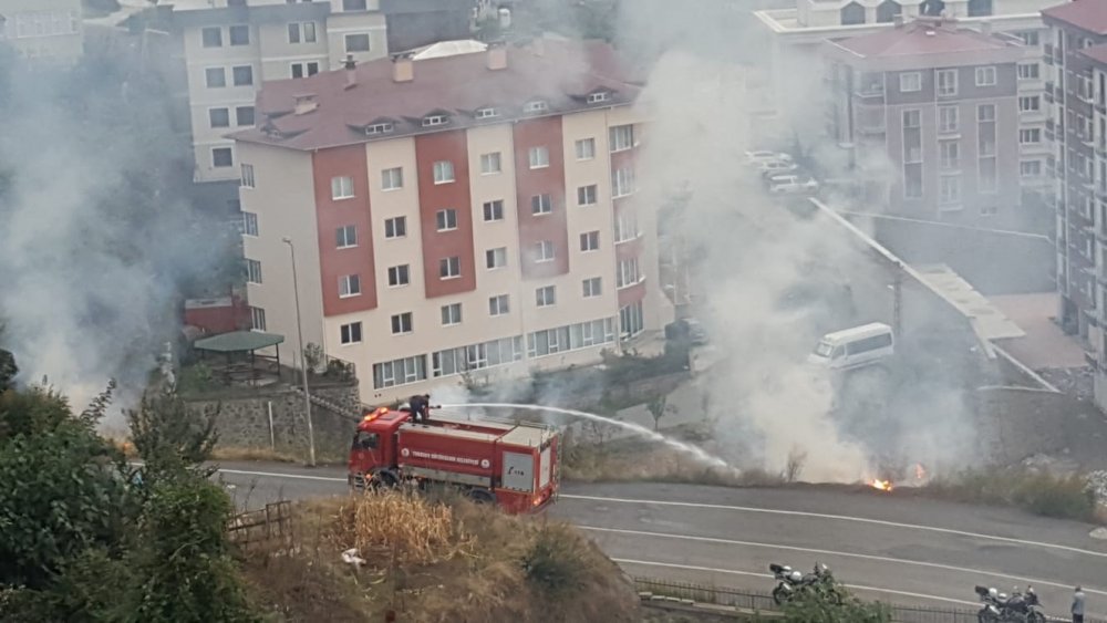 Trabzon'da korkutan yangın
