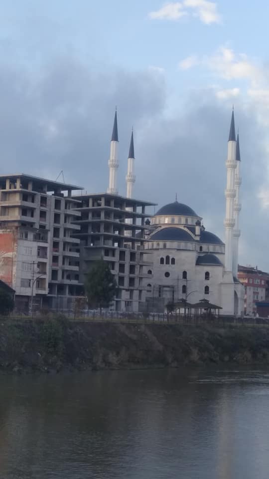 Trabzon'da cami - inşaat tepkisi