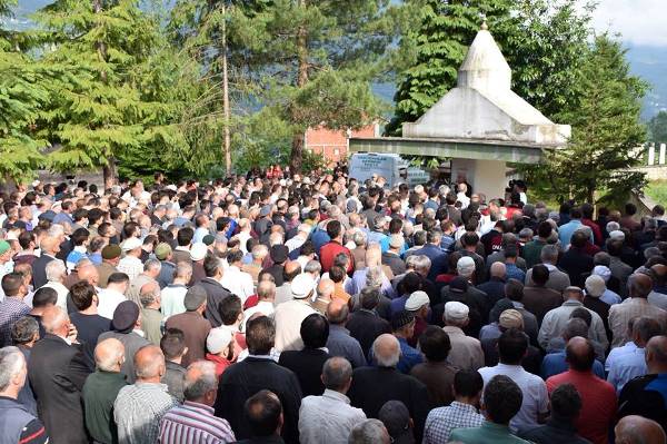 Trabzon'da Atakan için gözyaşı... Son yolculuğuna uğurlandı