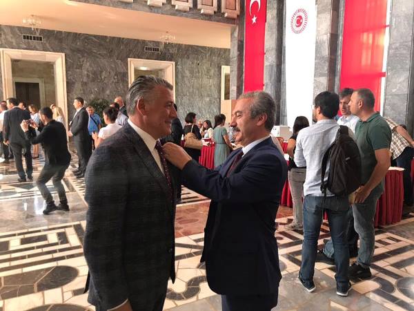 Trabzon’un yeni vekili Hüseyin Örs kaydını yaptırdı