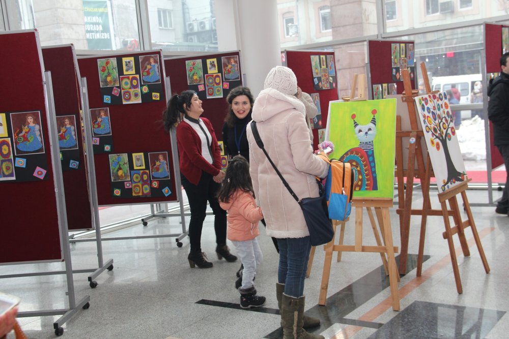Trabzon'da Sanatı Kumla Buluşturdular
