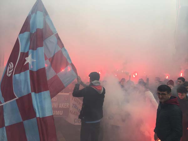 Trabzonspor taraftarından Adalet Yürüyüşü