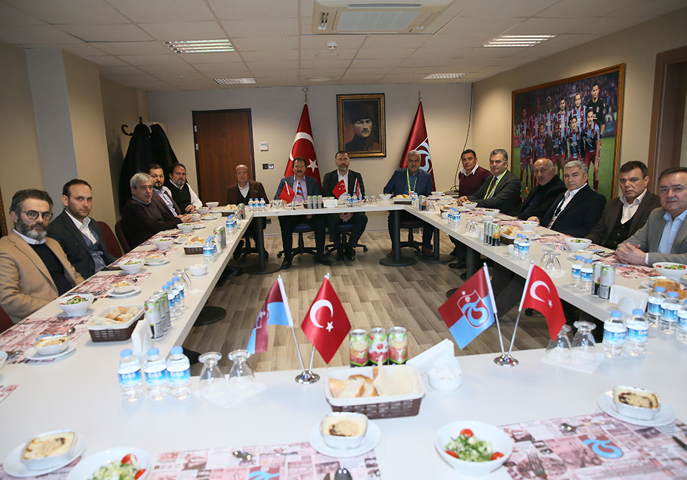 Trabzonspor ve Ankaragücü dotluk yemeğinde buluştu 