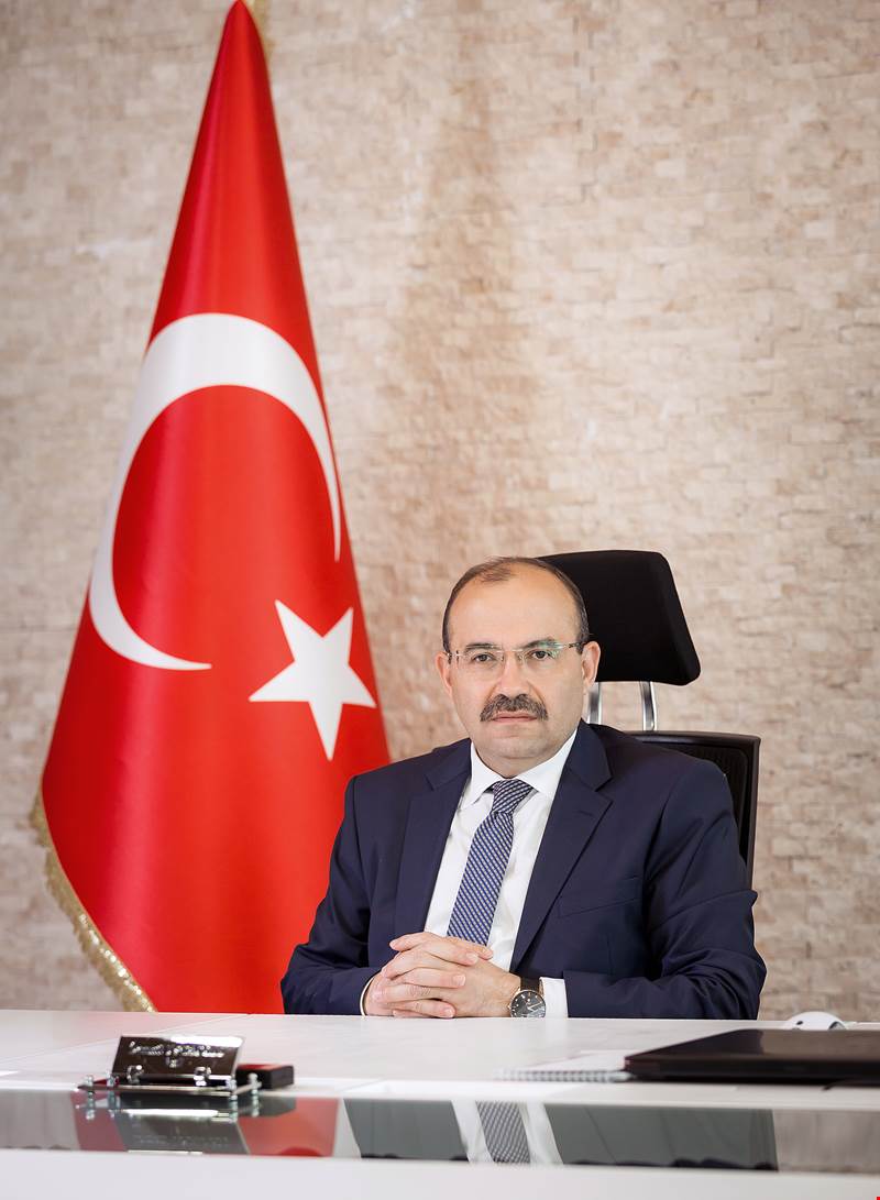 Trabzon'un yeni Valisi İsmail Ustaoğlu oldu -  İsmail Ustaoğlu kimdir?