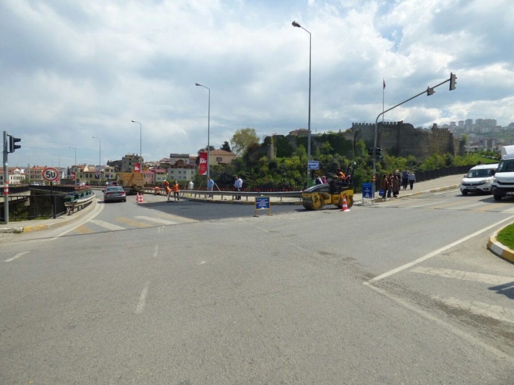 Trabzon'da 4 ilçede yollar onarılıyor