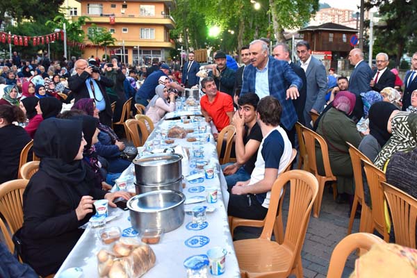 Anadolu Ramazan gelenekleri Trabzon'da yaşatılıyor