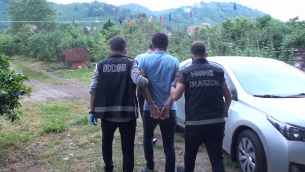 Trabzon’da Şehit Yunus Çavdar Operasyonu: 6 aylık çalışma ile yakaladılar