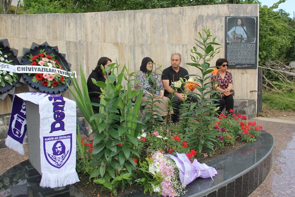 Kazım Koyuncu 12. ölüm yıldönümünde mezarı başında anıldı
