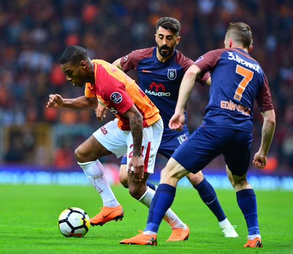 Galatasaray, Başakşehir'i yendi