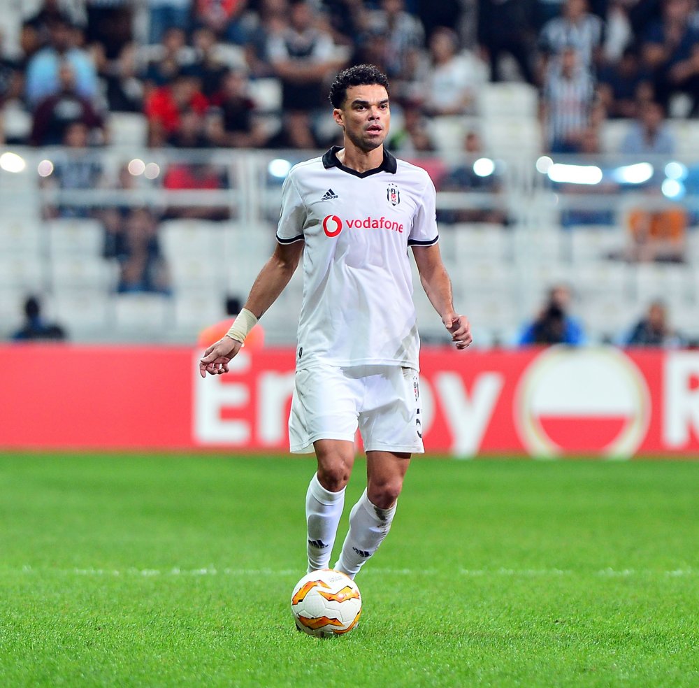 Trabzonspor maçı öncesi Beşiktaş'ta flaş gelişme