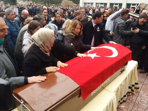 Öldürülen Araştırma görevlisi Ceren Damar Trabzonlu çıktı