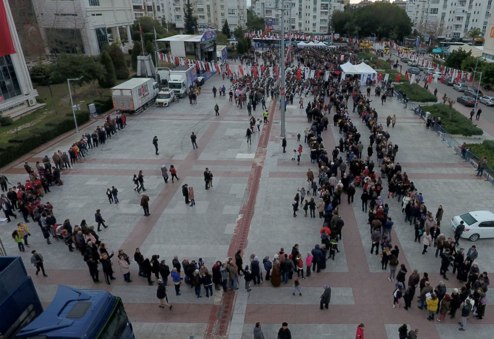 Antalya'da hamsi festivali yapıldı
