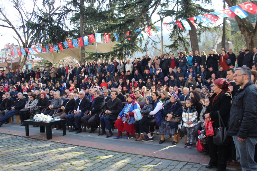 Osmanlı Devletinin kuruluş yıldönümü Trabzon'da böyle kutlandı