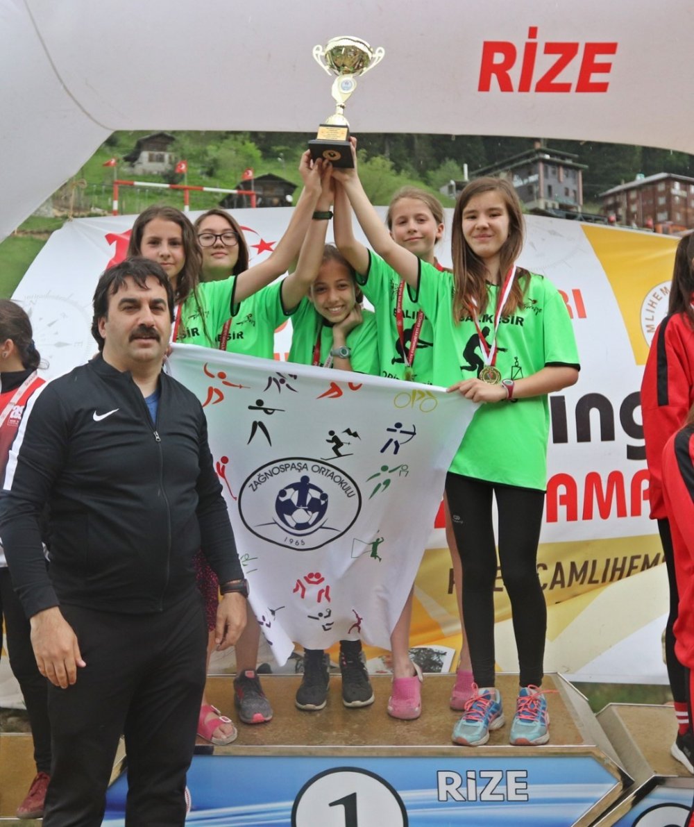 Oryantiring Türkiye Şampiyonası Ayder Yaylası'nda yapıldı