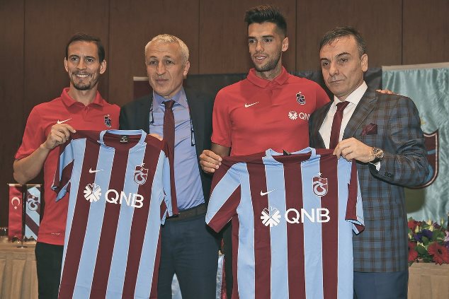 Trabzonspor'da Joao Pereira ve Emmanuel Mas imzayı attı