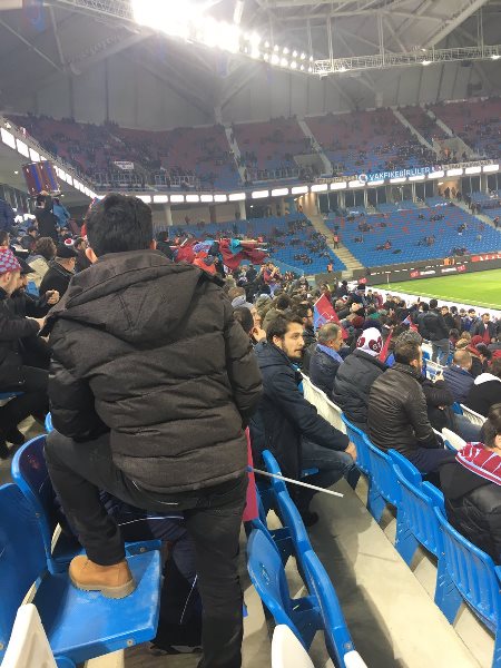 Trabzonspor taraftarına çağrı: Arena'ya zarar vermeyelim!