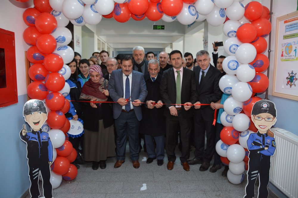 Of'ta Şehit Necmi Çakır adına  z-kütüphane açıldı.