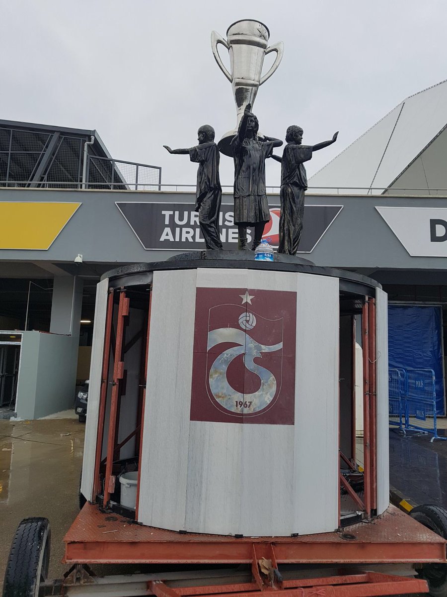 Trabzon'da şike anıtı yerini aldı
