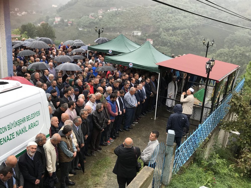 Milletvekili Hüseyin Örs'ün acı günü - Toprağa verildi