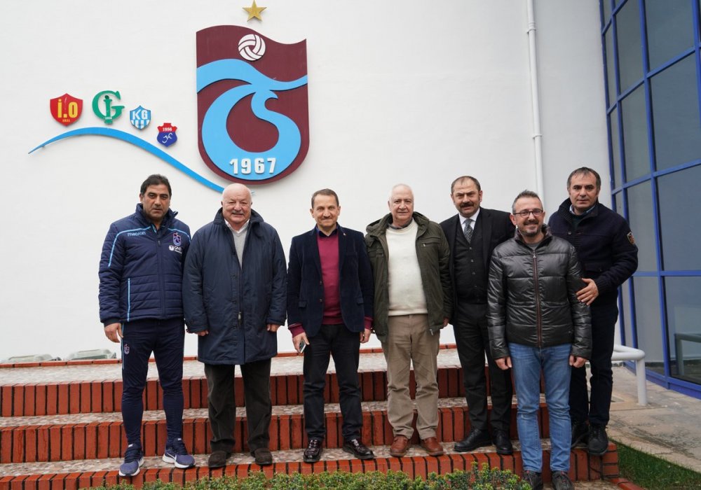 Sadri Şener’den Trabzonspor'a ziyaret