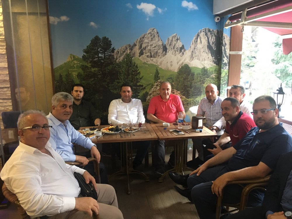AK Partili Adnan Günnar ilçe ziyaretlerinde 