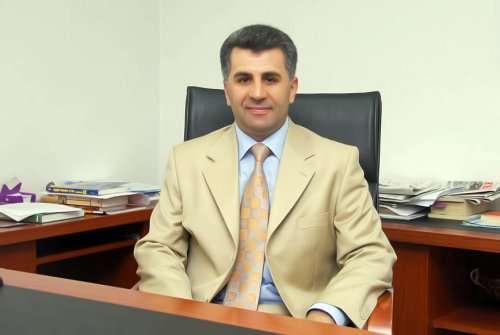 AK Parti İzmir Karabağlar Belediye Başkan Adayı Mehmet Sadık Tunç kimdir?