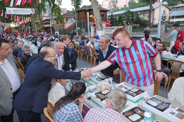 Kardeşlik iftarı Sürmene’de gerçekleştirildi 