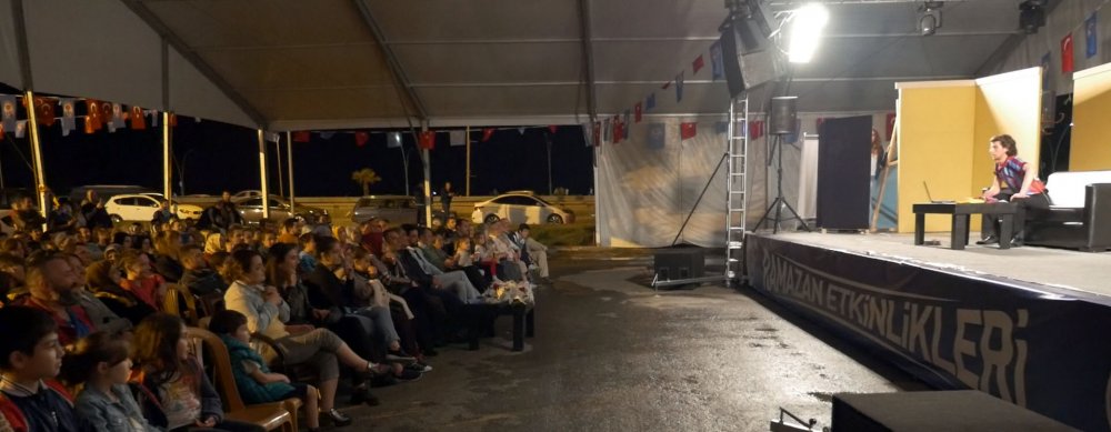 Trabzon'da “Garmagaruşuk” oyunu sahneleniyor