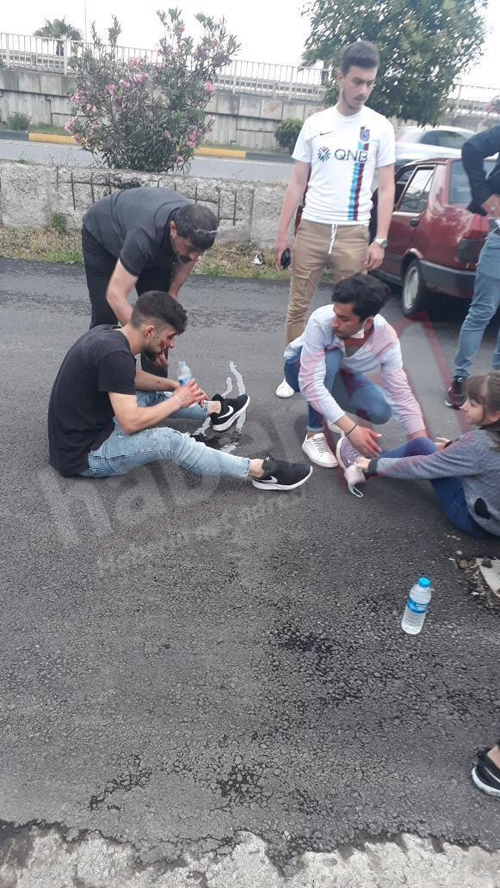 Trabzon’da otomobil duvara çarptı: 4 Yaralı