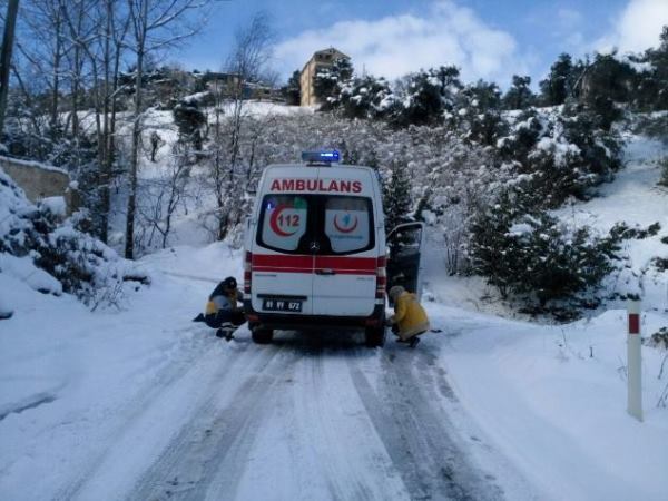Trabzon'da karda 2 bin 139 hastaya ulaşıldı