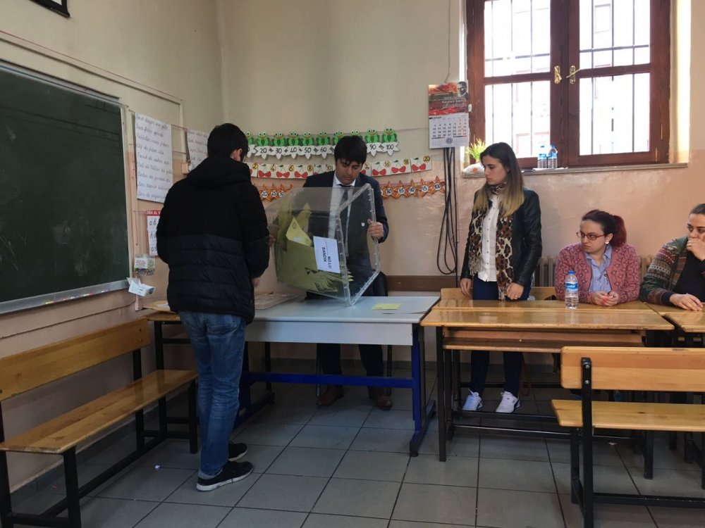 Trabzon'da oy verme işlemi bitti! Oy sayımı başladı