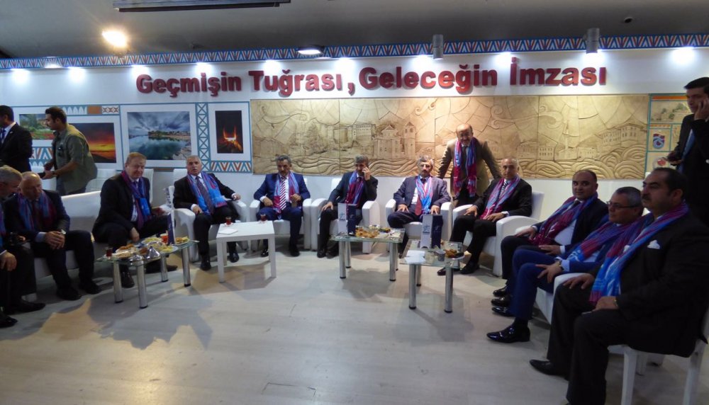 Ankara'da Büyükşehir standına yoğun ilgi