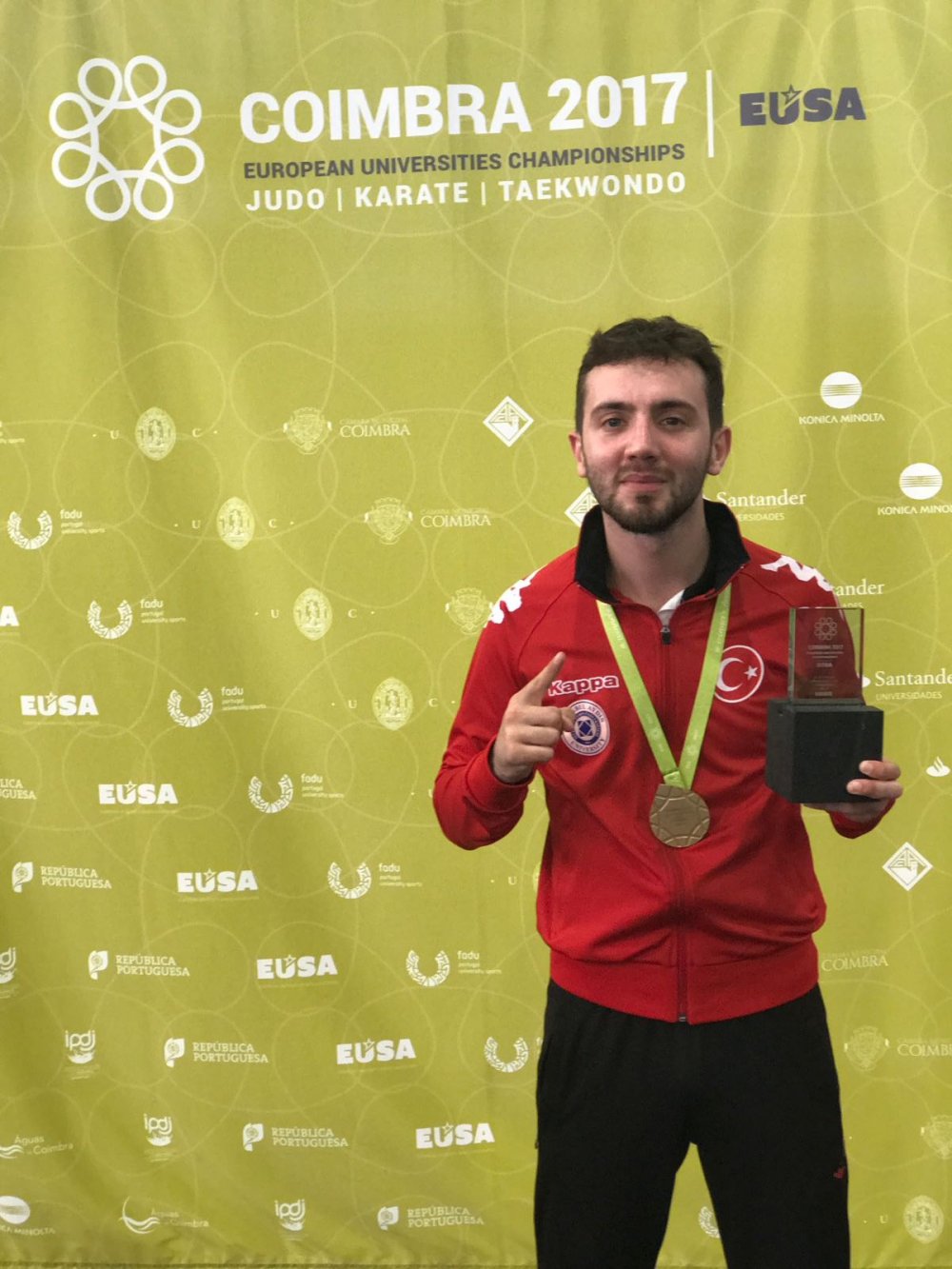 Trabzonlu karateci Avrupa Şampiyonu oldu!