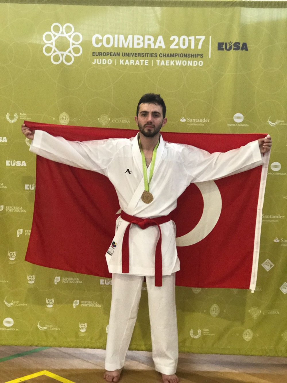 Trabzonlu karateci Avrupa Şampiyonu oldu!