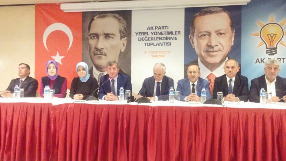 Trabzon'da AK Parti Değerlendirme toplantısı