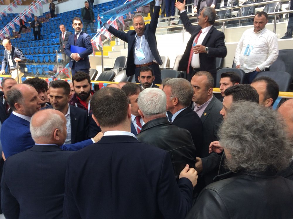 Kongrede gerginlik: Ağaoğlu ile Usta'nın ekibi tartıştı