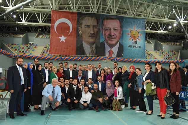 AK Parti Trabzon'da temayül yoklaması yapıldı