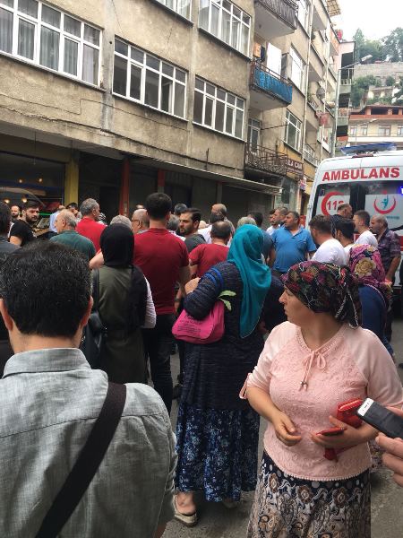 Trabzon'da trafik kazası: Minibüs, yaşlı kadına çarptı