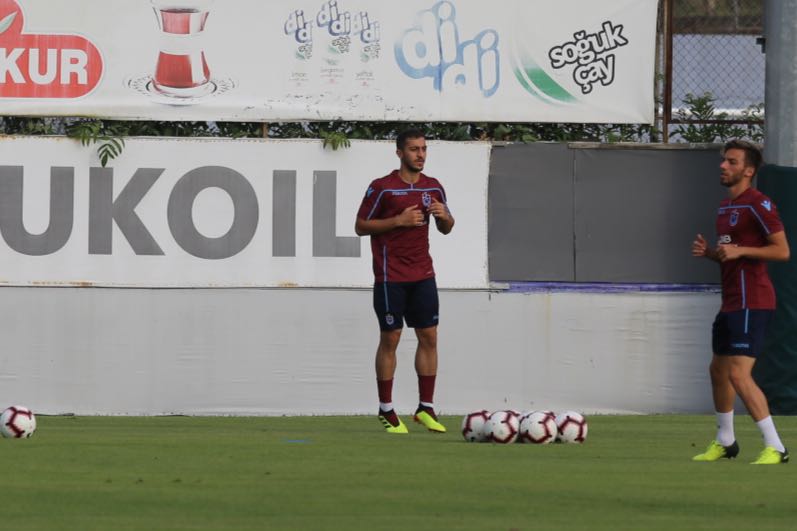 Trabzonspor'un yeni transferi antrenmanda