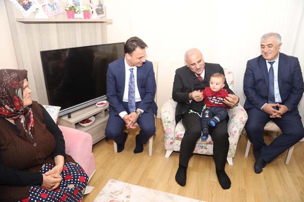 Zorluoğlu’ndan Eren Bülbül’ün ailesine ziyaret