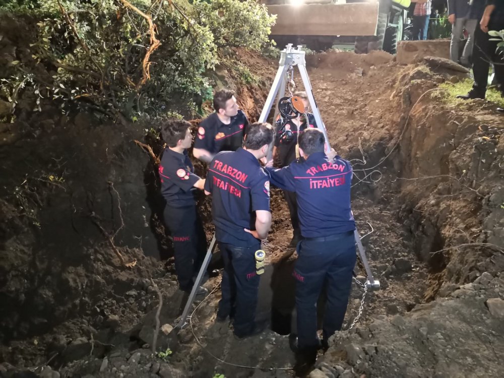 Trabzon'da Kanalizasyona düşen işçi aranıyor