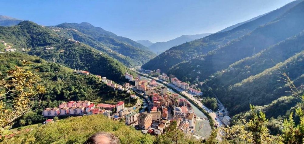 Trabzon’da hayırseverden iki köy halkına büyük yardım