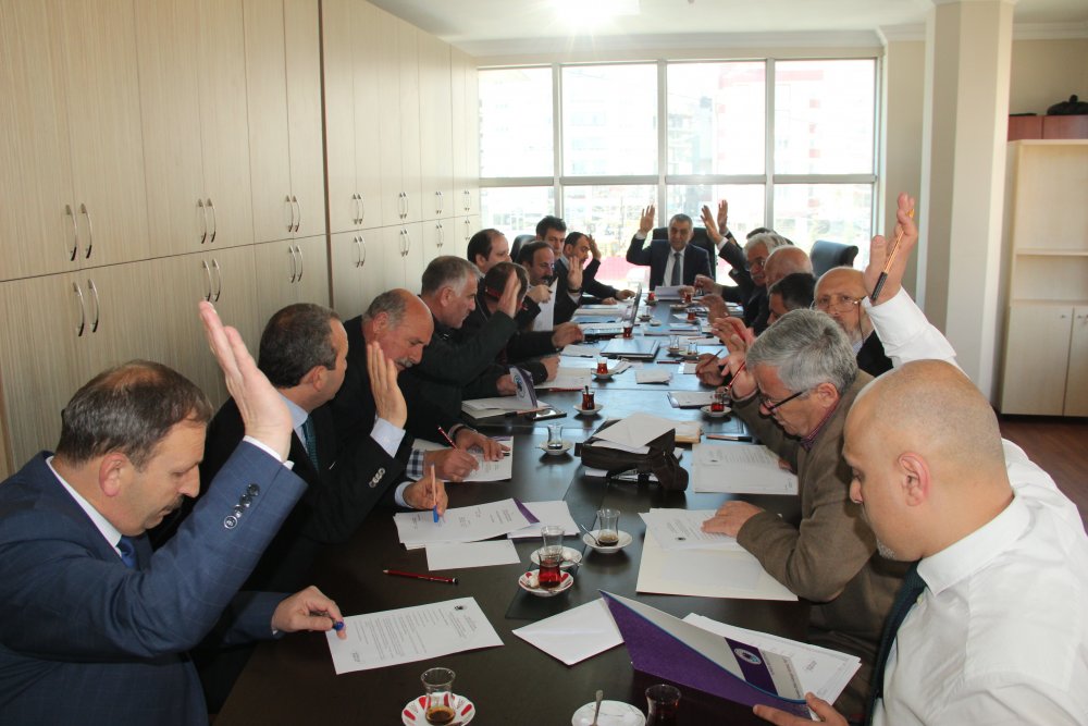 Yomra Belediyesi meclisi toplandı