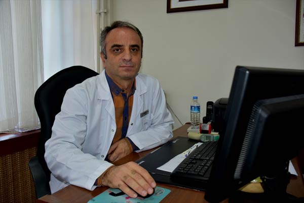Trabzon'da görev yapan doktordan dikkat çeken yöntem