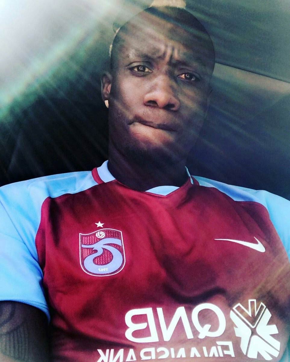 Golcü oyuncu Trabzonspor forması giydi, sosyal medya yıkıldı
