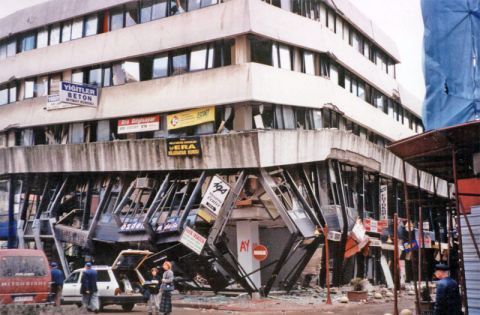 18 yıldır dinmeyen acı: Düzce depremi