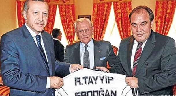 Erdoğan Demirören kimdir Recep Tayyip Erdoğan ile ilişkisi nedir? Erdoğan Demirören hayatını kaybetti